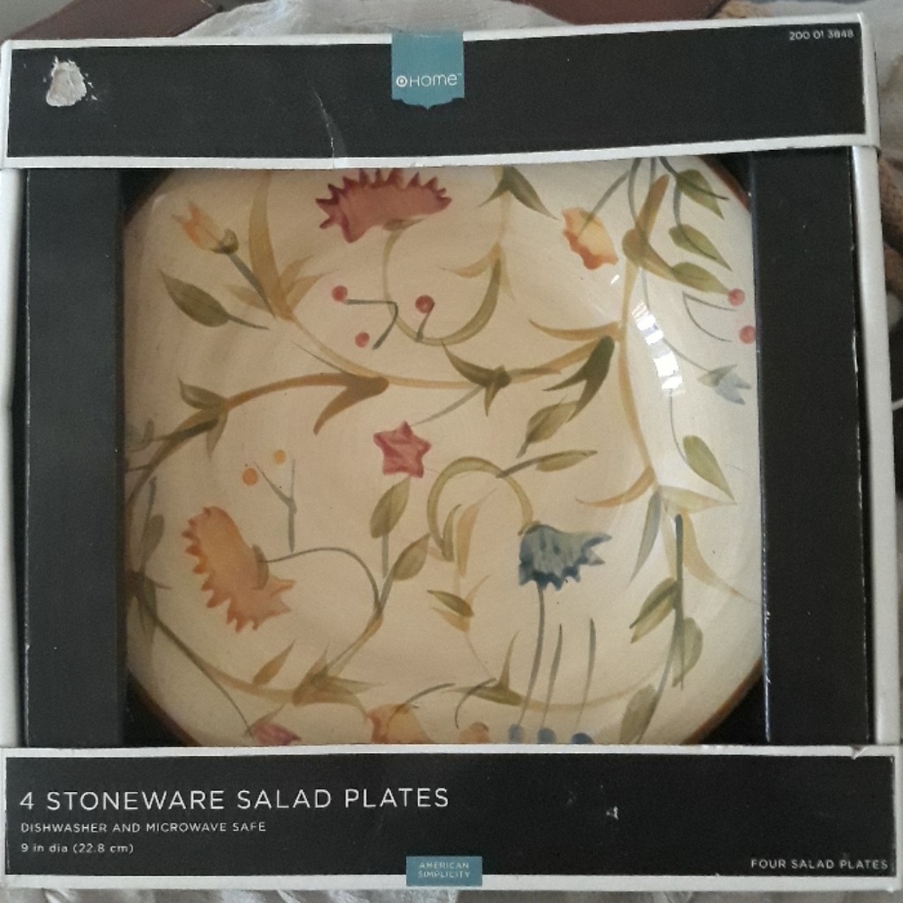 Set of 4 salad plates